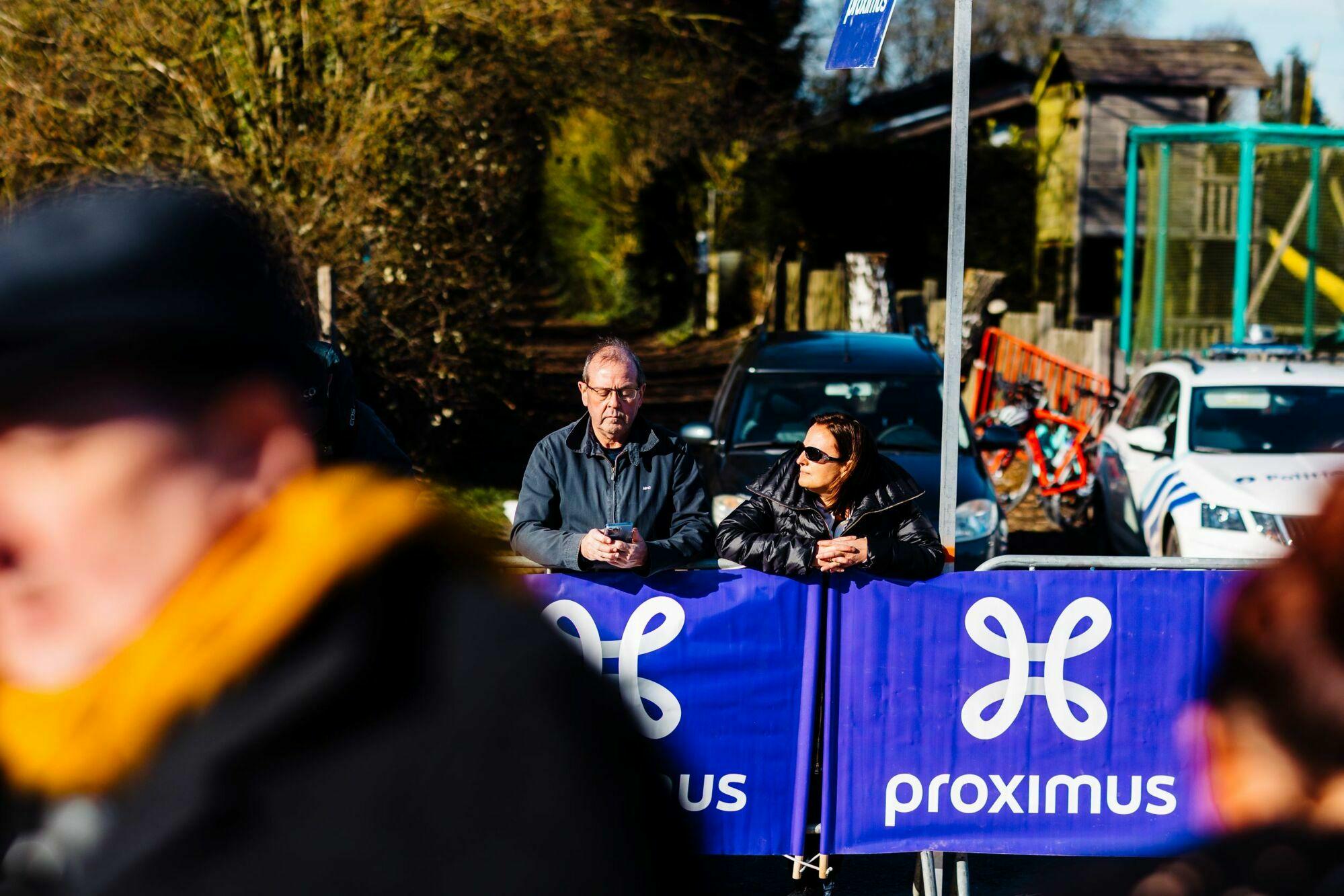 Proximus recycle action during Omloop het Nieuwsblad