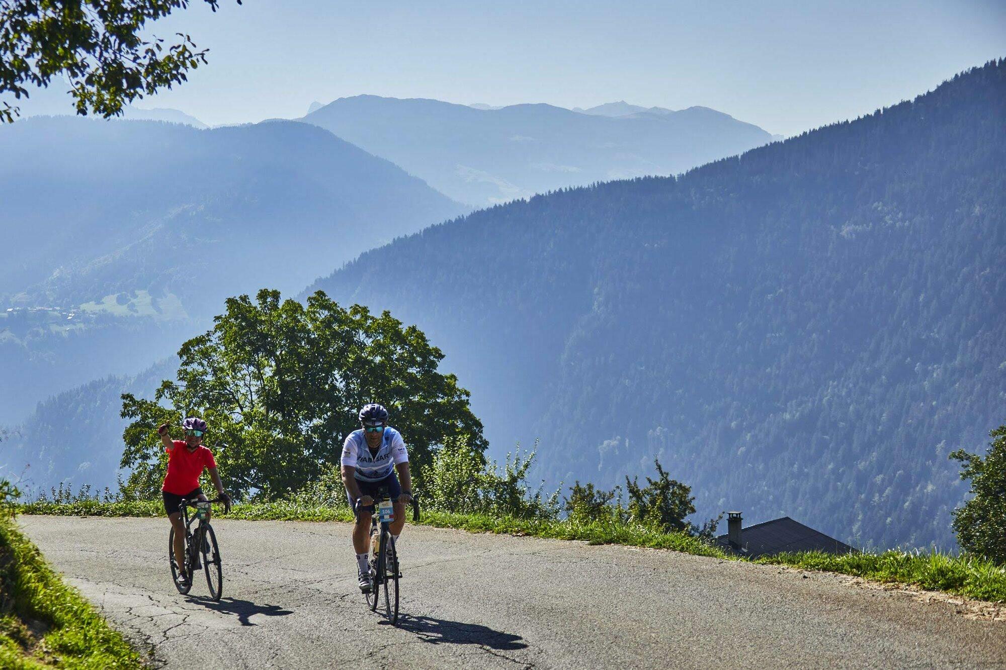 Beklim de Col des Saisies tijdens De Col op voor Kom op tegen Kanker