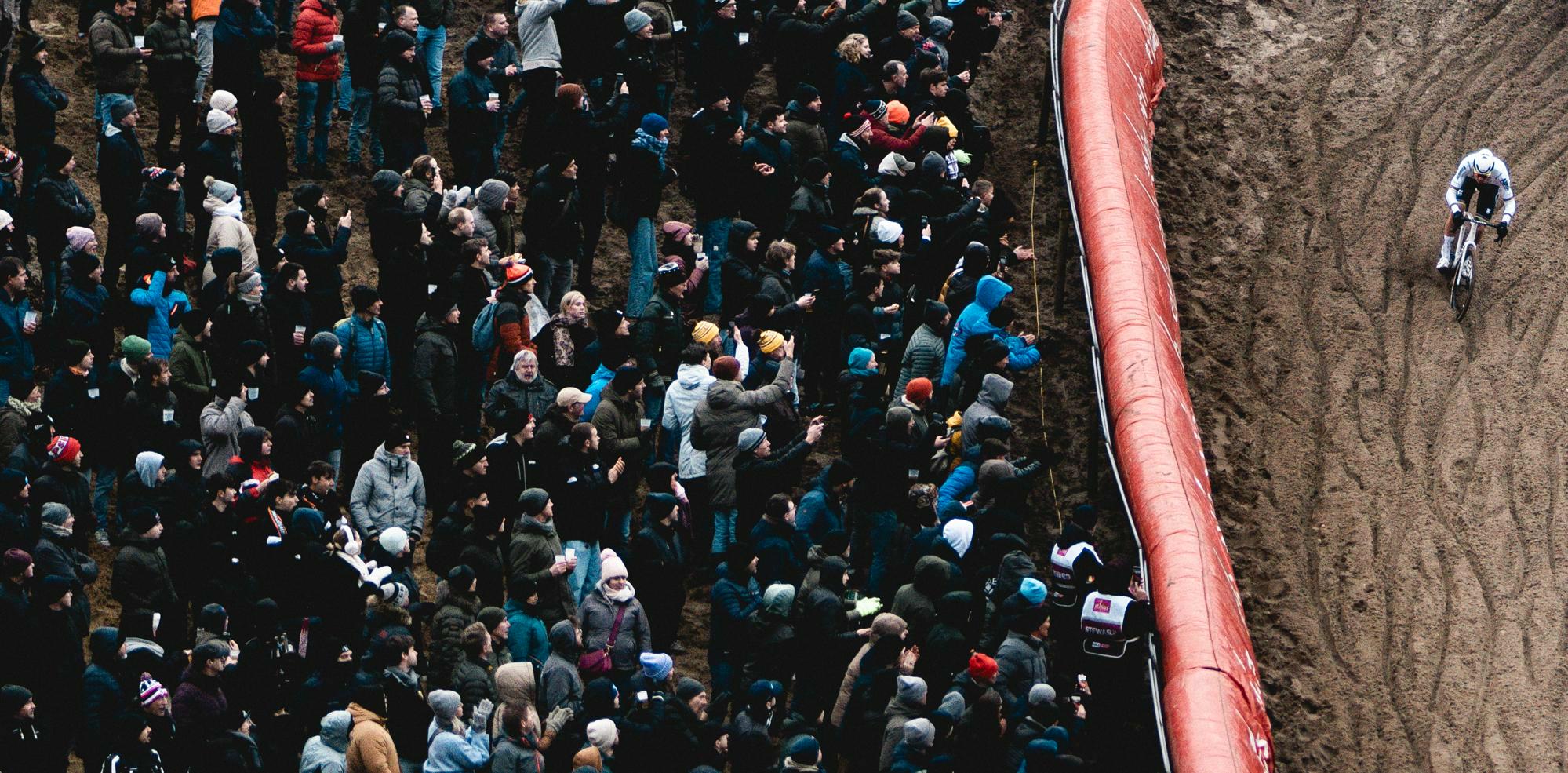 Dominantie van Mathieu van der Poel in Zonhoven