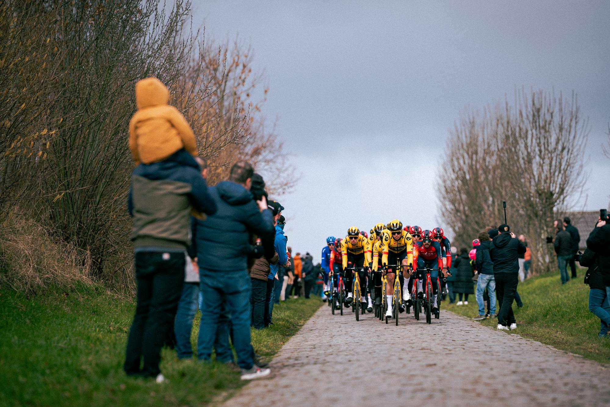 Claim your digital goodiebag along the Omloop het Nieuwsblad course