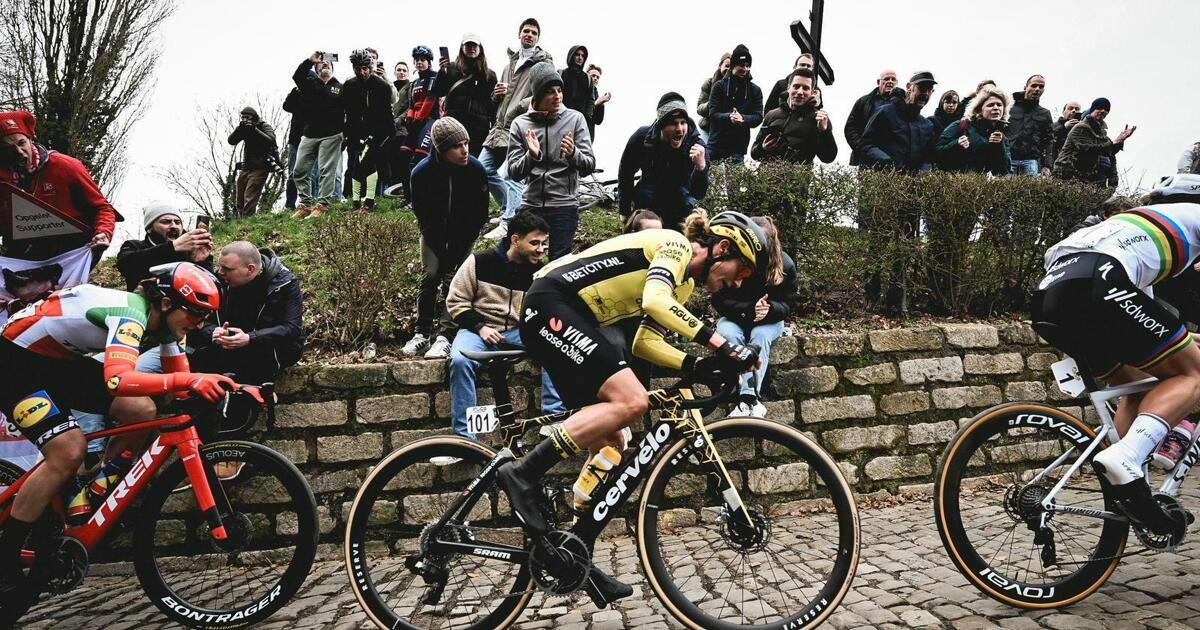 Vos sprints to first win in Omloop Nieuwsblad Flanders Classics