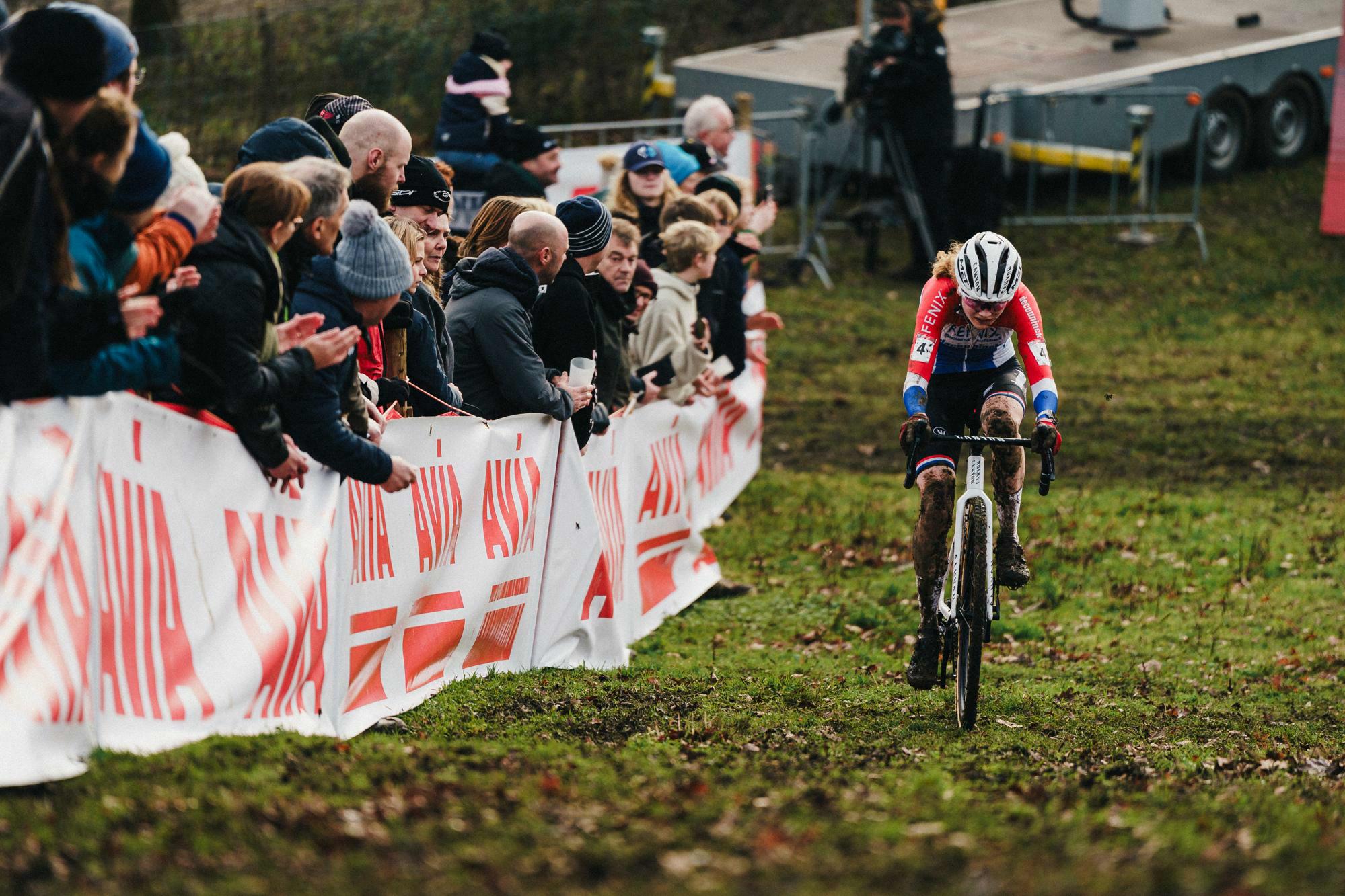 Dit is de kalender van de UCI Wereldbeker Veldrijden 2024-2025