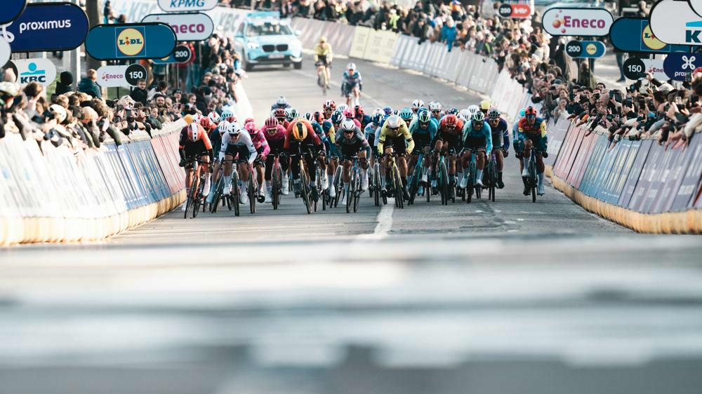 Tenbosse en Parikeberg in finale Omloop het Nieuwsblad