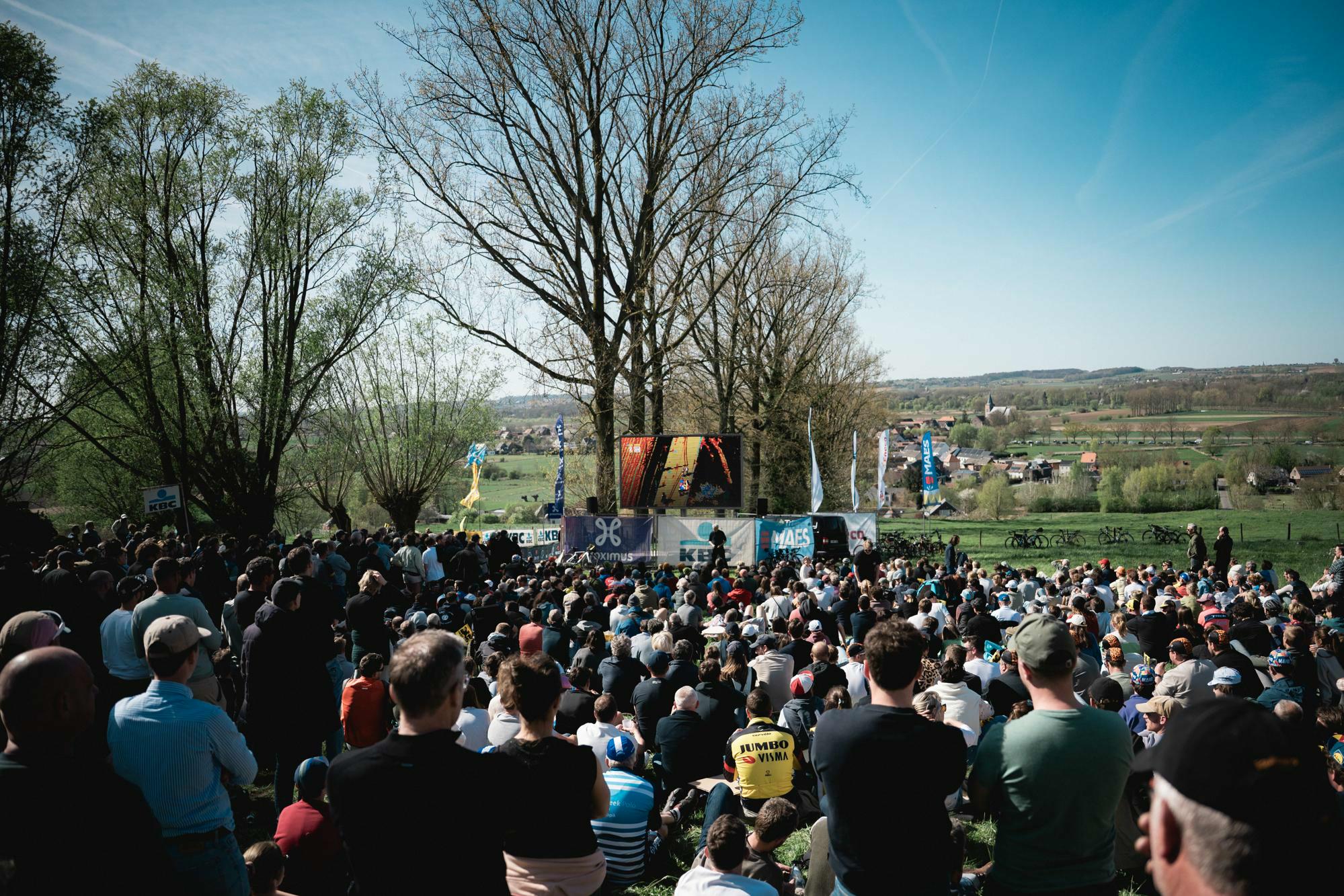 Flanders Classics roept wielerfans op om samen voor een veilige koers te zorgen