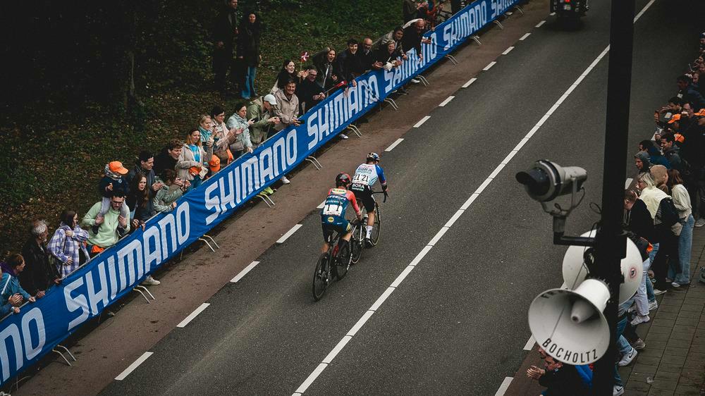 Evenepoel wint jubileumeditie van Amstel Gold Race
