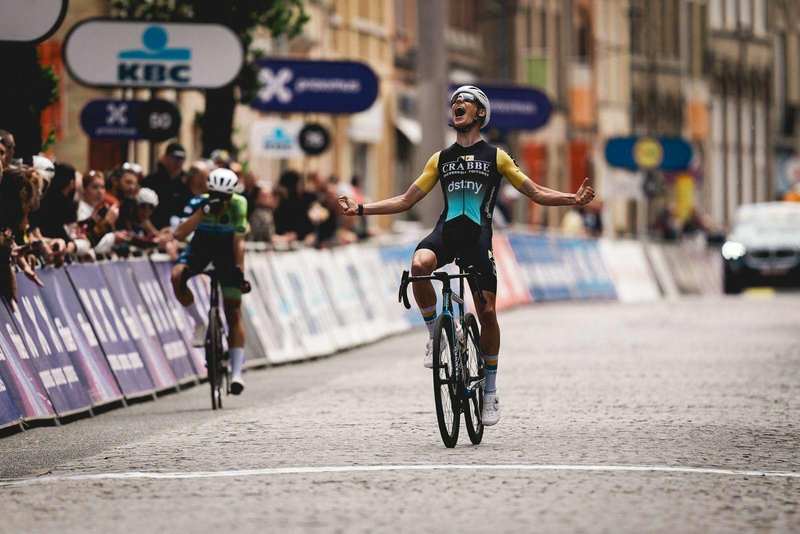 Peers s’impose au sprint dans la Katjeskoers