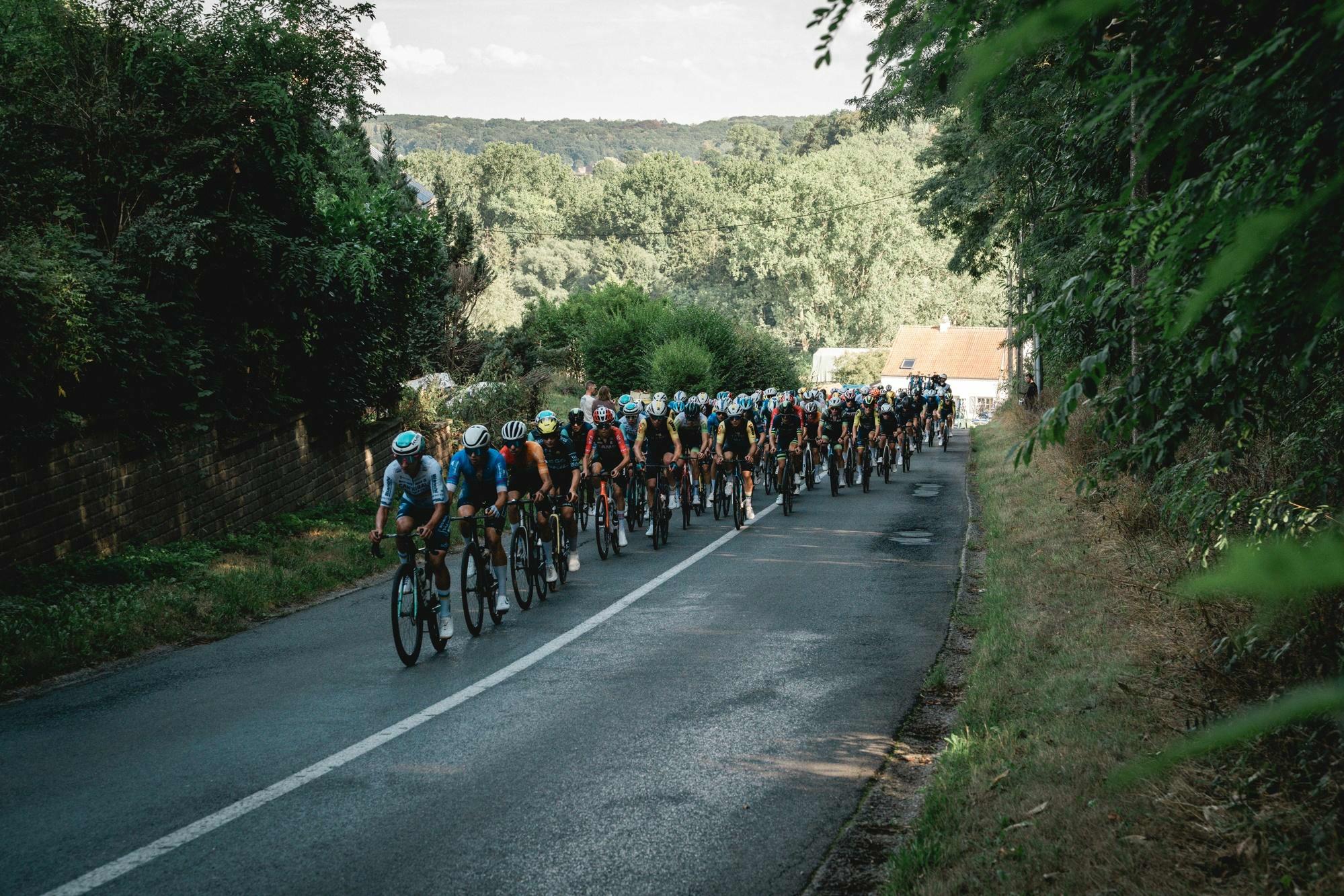 Finlay Storrie wins the Vlaamse Druivenkoers Overijse for Men U19