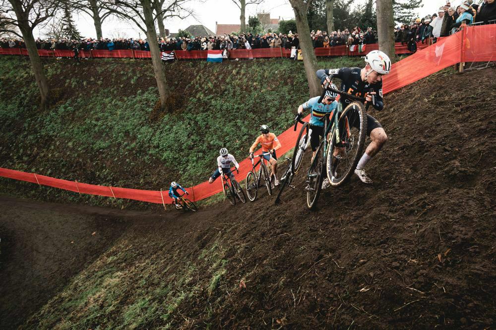 Simac s’associe aux Championnats du Monde Cyclo-cross UCI 2027 en tant qu’Official Partner