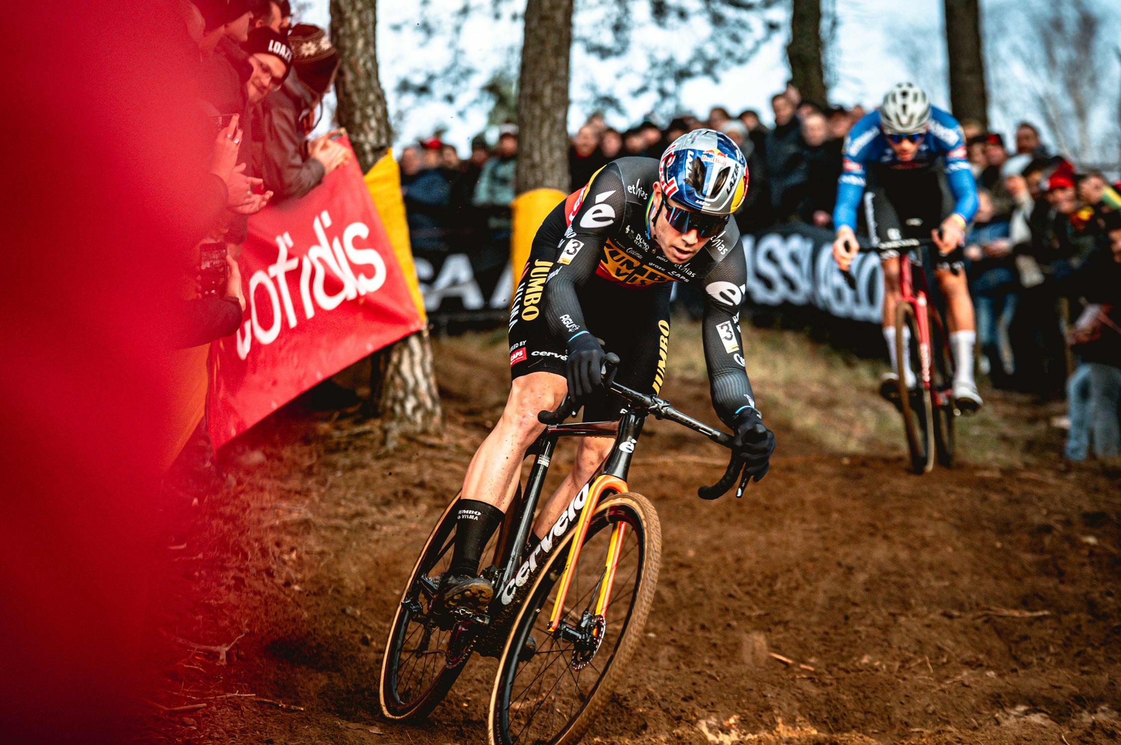 Ontdek de kalender van de Telenet Superprestige 2023-2024
