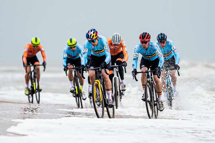 Beobank nieuwe Main Partner van WK veldrijden 2027 in Oostende