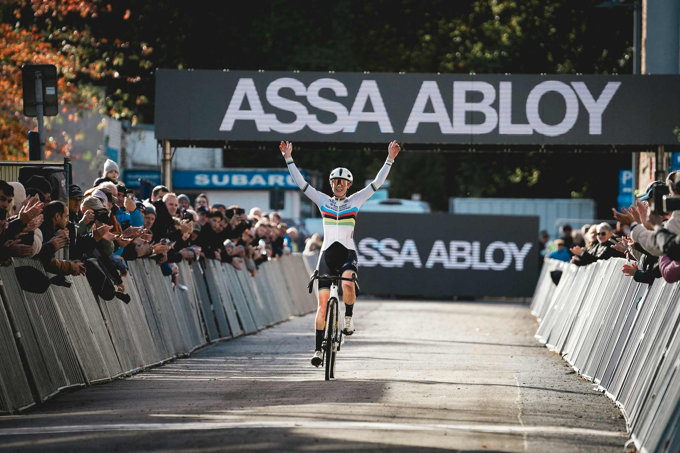 Lucinda Brand s’impose en solitaire lors de la manche d’ouverture du Telenet Superprestige